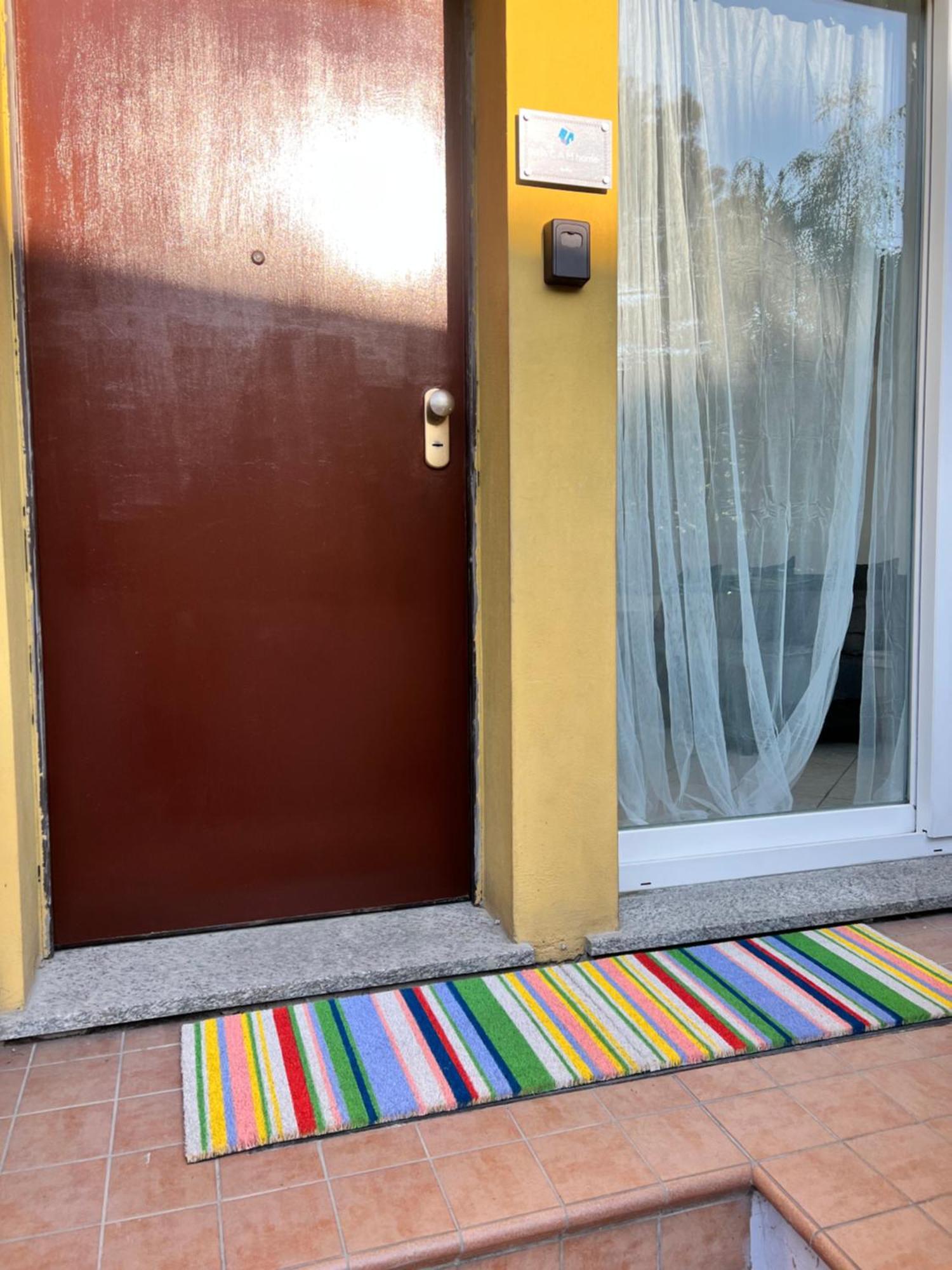 Jacam Home Free Parking Como Albese Con Cassano Extérieur photo